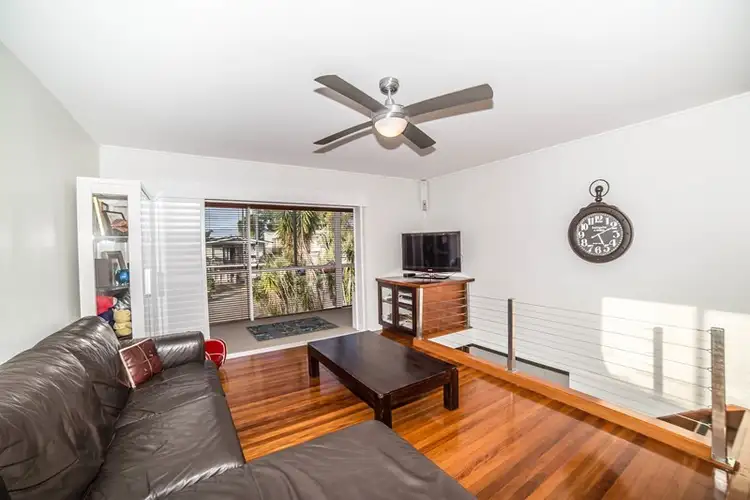 24 Kuranga Avenue, Southport QLD 4215