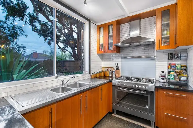 Sixth view of Homely house listing, 39 Paloma Street, Bentleigh East VIC 3165