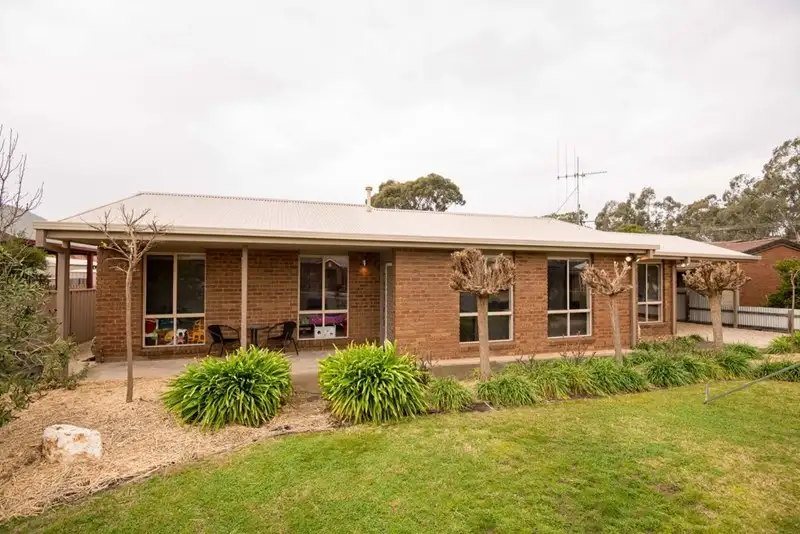 Main view of Homely house listing, 6 Goldsmiths Road, Eaglehawk VIC 3556