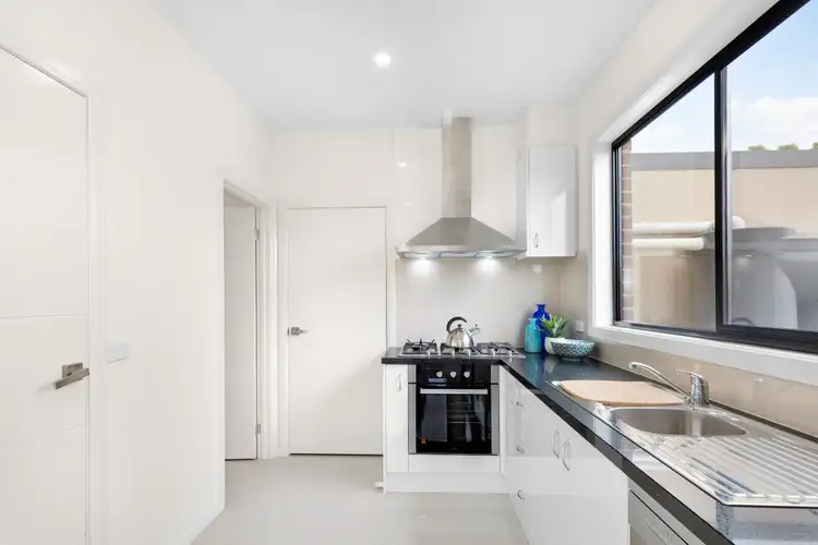 Fifth view of Homely townhouse listing, 3/17 Alexander Avenue, Oakleigh East VIC 3166
