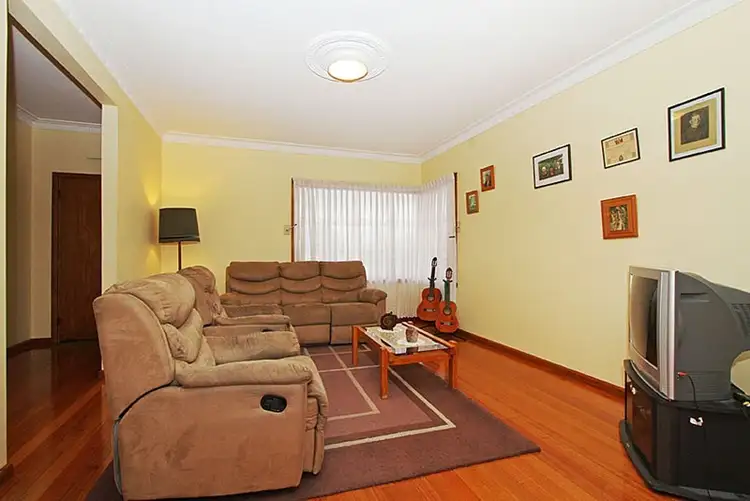 Fifth view of Homely house listing, 102 Curtin Avenue, Lalor VIC 3075