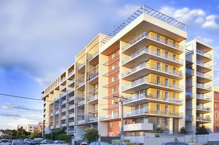 25/10-16 Castlereagh Street, Liverpool NSW 2170