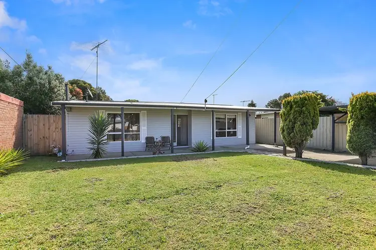 18 Merlin Crescent, Corio VIC 3214