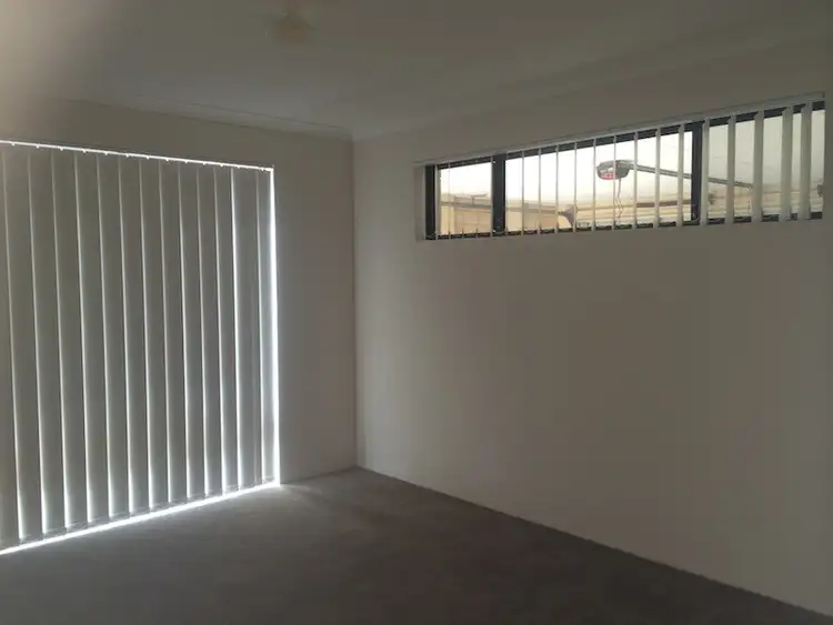 Seventh view of Homely house listing, 4 Finke Bend, Yanchep WA 6035