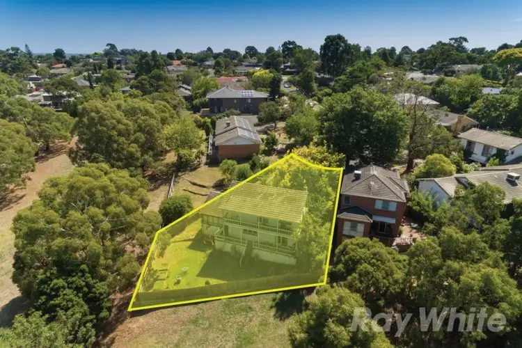 Third view of Homely house listing, 7 Warren Court, Mount Waverley VIC 3149