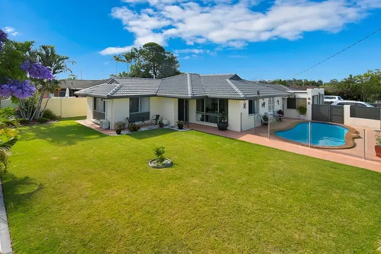 Main view of Homely house listing, 2 Denice Street, Birkdale QLD 4159