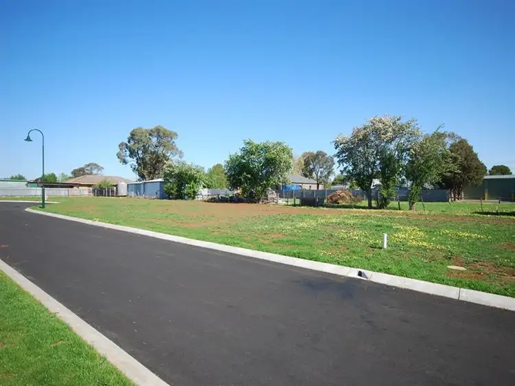 5 (Lot 2) United Court, Miners Rest VIC 3352