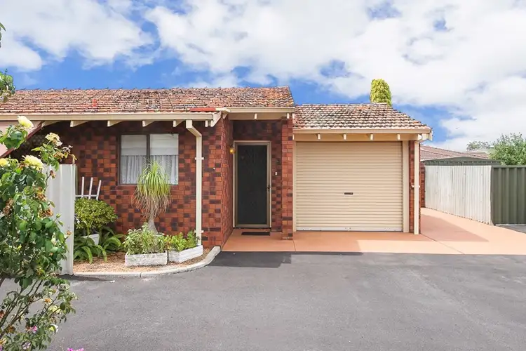 Second view of Homely house listing, 4/26 Charlbury Way, Eden Hill WA 6054