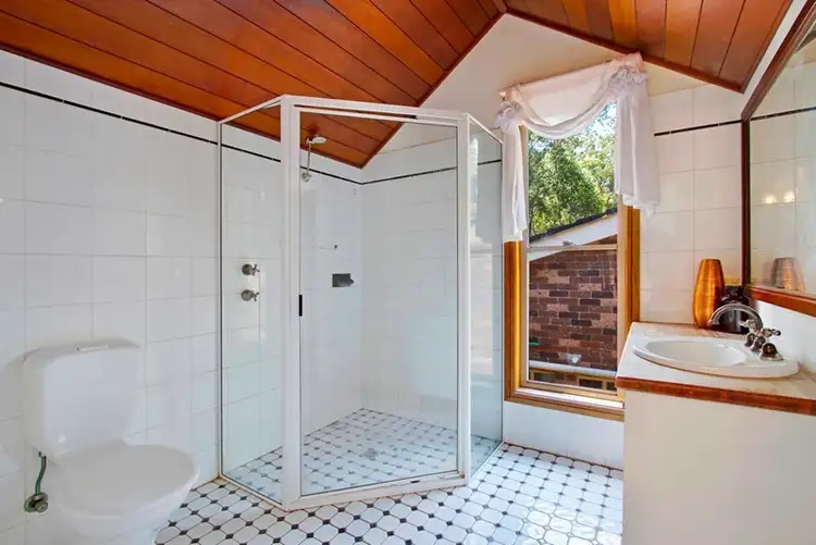 Fifth view of Homely house listing, 275 Lieutenant Bowen Drive, Bowen Mountain NSW 2753