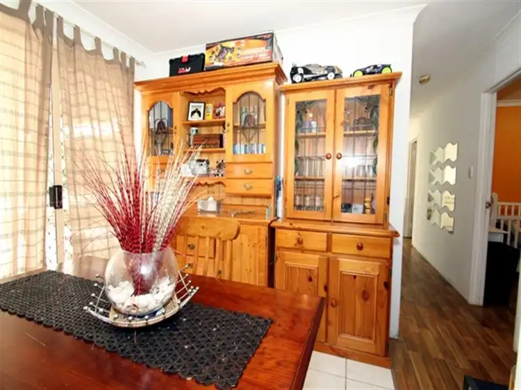 Fifth view of Homely house listing, 10 Graydon Grove, Leda WA 6170
