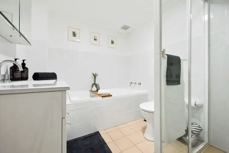 Fifth view of Homely unit listing, 2/20-24 Muriel Street, Hornsby NSW 2077