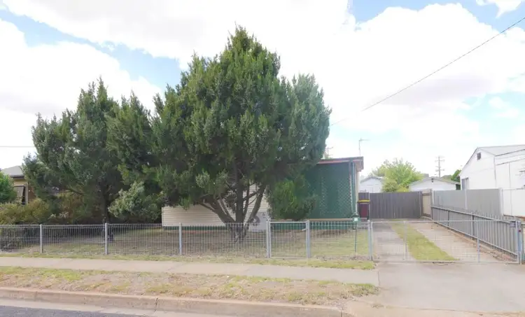 21 Mulyan Street, Cowra NSW 2794