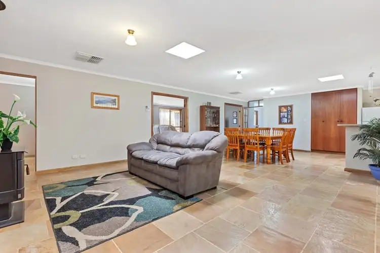 Fourth view of Homely house listing, 5 Paps Court, Munno Para West SA 5115