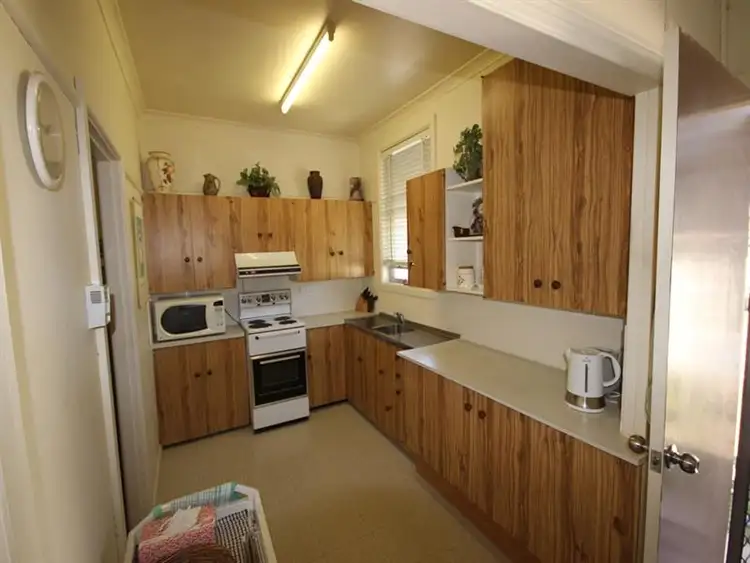 Third view of Homely house listing, 31 Petra Avenue, Tamworth NSW 2340
