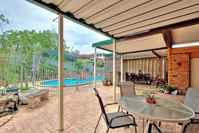 52 Raelene Terrace, Springwood QLD 4127