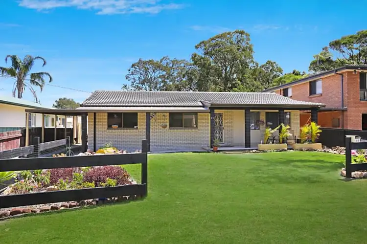 55 Wychewood Avenue, Mallabula NSW 2319