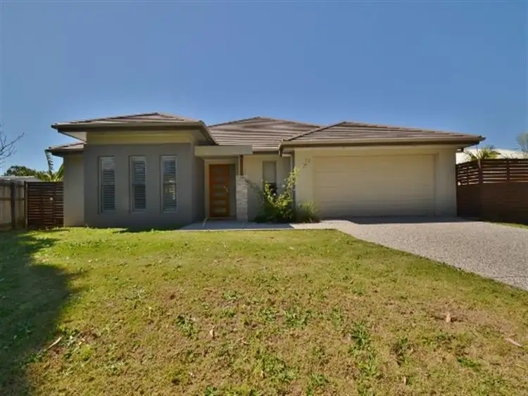 8 Hickory Court, Beerwah QLD 4519