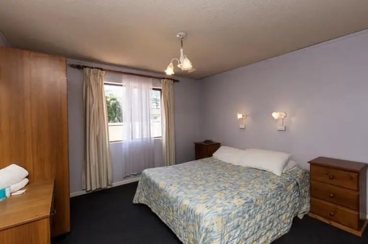 Fourth view of Homely house listing, 4/100 Booner Street, Hawks Nest NSW 2324