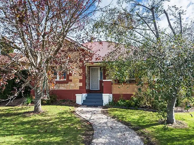 4 Netley Road, Mount Barker SA 5251