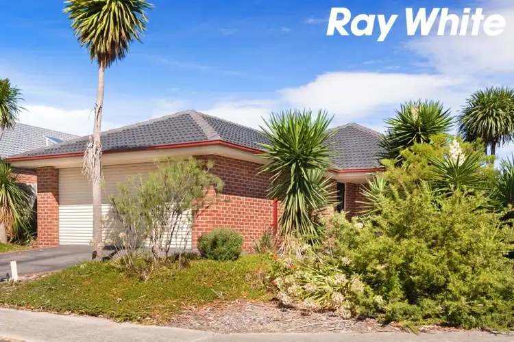 Second view of Homely house listing, 33 Azalea Avenue, Pakenham VIC 3810