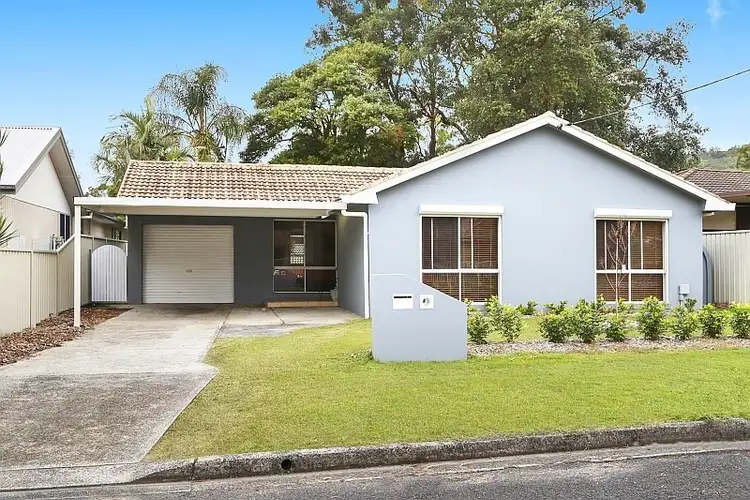 Main view of Homely house listing, 16 Sunshine Drive, Point Clare NSW 2250