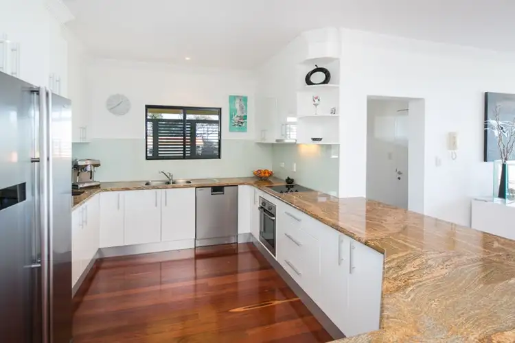 Sixth view of Homely apartment listing, 4/117 Shore St North, Cleveland QLD 4163