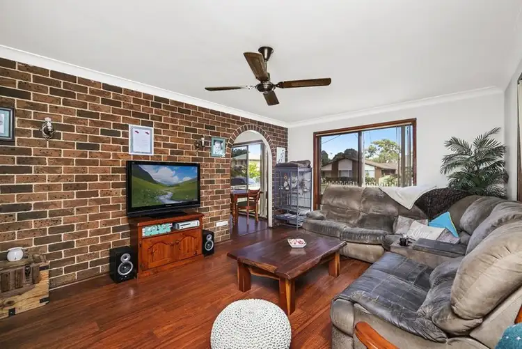 Second view of Homely house listing, 17 Erin Avenue, Berkeley Vale NSW 2261
