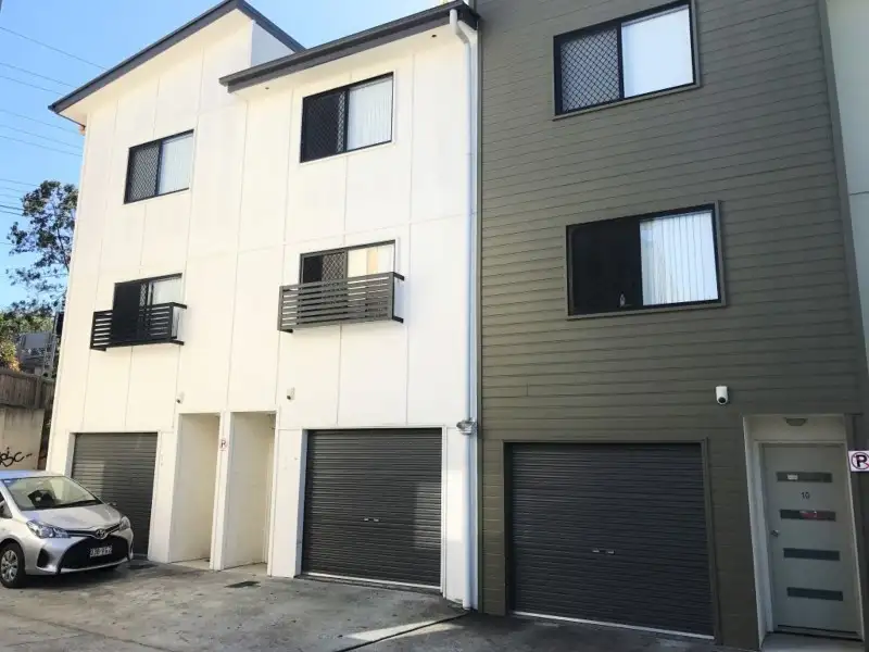 Main view of Homely townhouse listing, 28/11 Portia Drive, Kingston QLD 4114