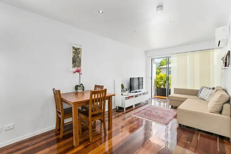 Fourth view of Homely unit listing, 3/19 Gibson Street, Annerley QLD 4103