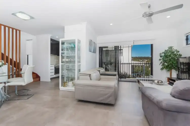 Sixth view of Homely townhouse listing, 1/38 Birdwood Road, Carina Heights QLD 4152