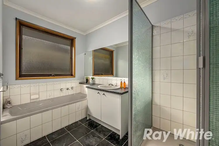Seventh view of Homely house listing, 18 Lance Close, Aspendale Gardens VIC 3195