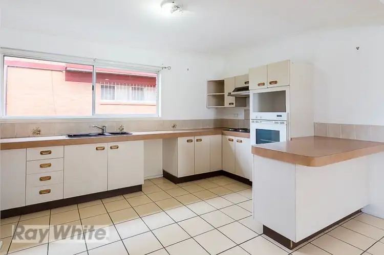 Third view of Homely townhouse listing, 1/31 Knight Street, Greenslopes QLD 4120
