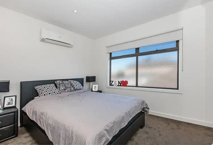 Fifth view of Homely unit listing, 1/147 Purinuan Road, Reservoir VIC 3073