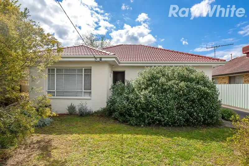 Main view of Homely unit listing, 1/60 William Street, Lalor VIC 3075