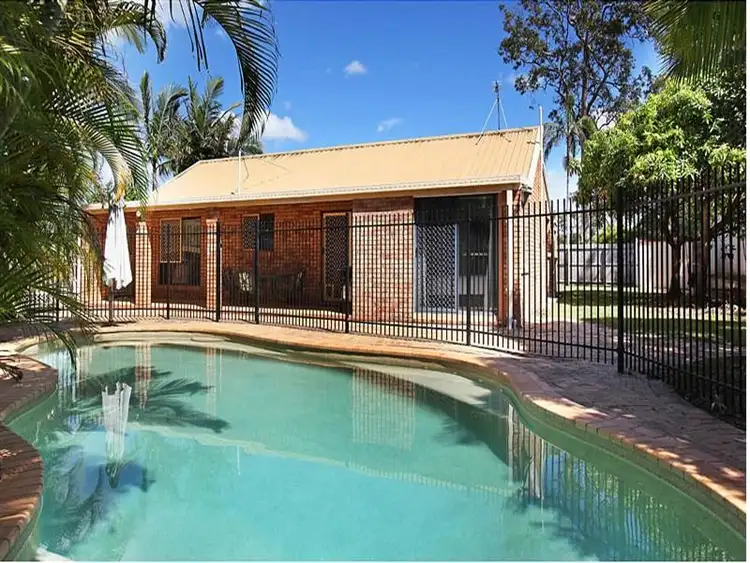 42 Theodore Place, Molendinar QLD 4214