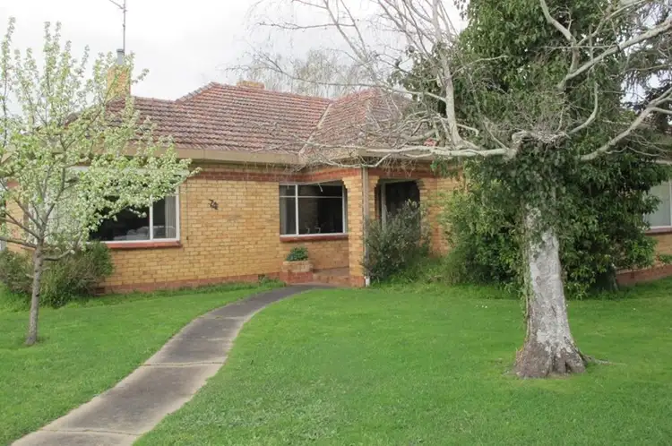74 Park Street, Hamilton VIC 3300