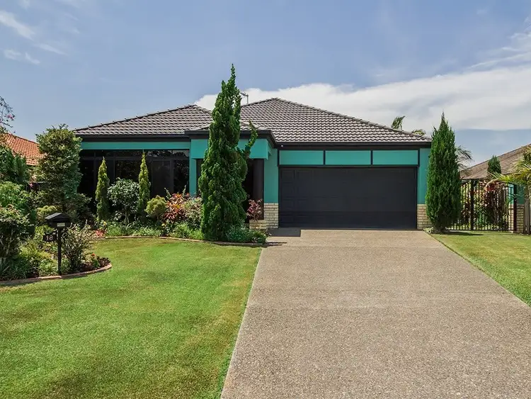 18 Ontario Court, Oxenford QLD 4210