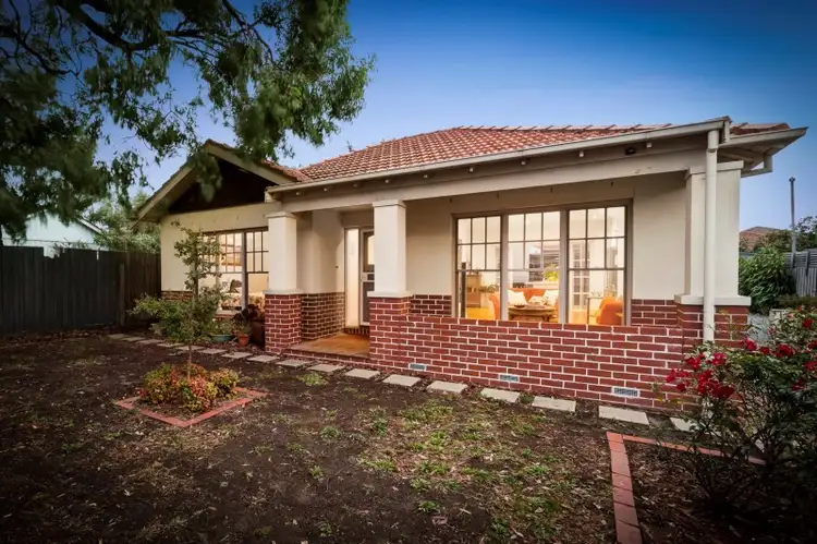 1/7 Dalston Road, Hughesdale VIC 3166