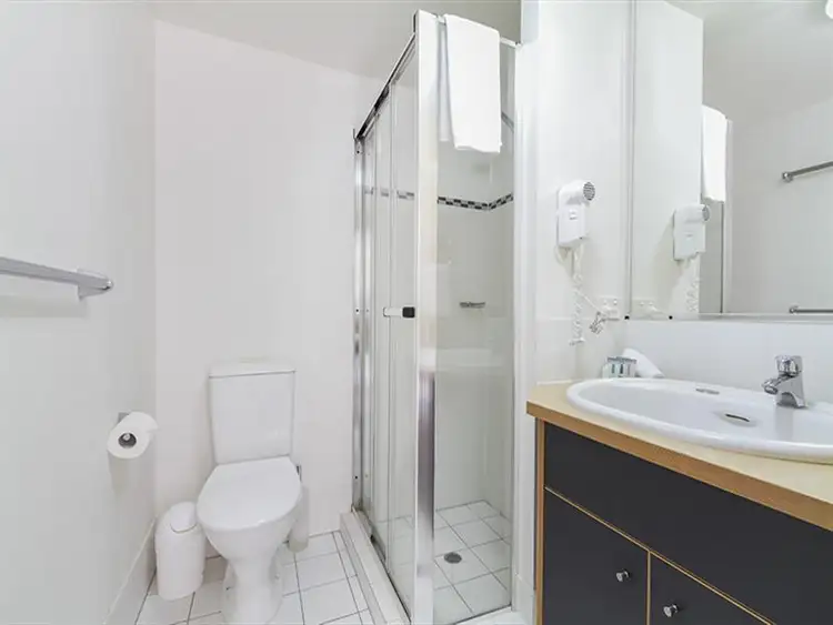 Seventh view of Homely apartment listing, 22/15 Goodwin Street, Kangaroo Point QLD 4169