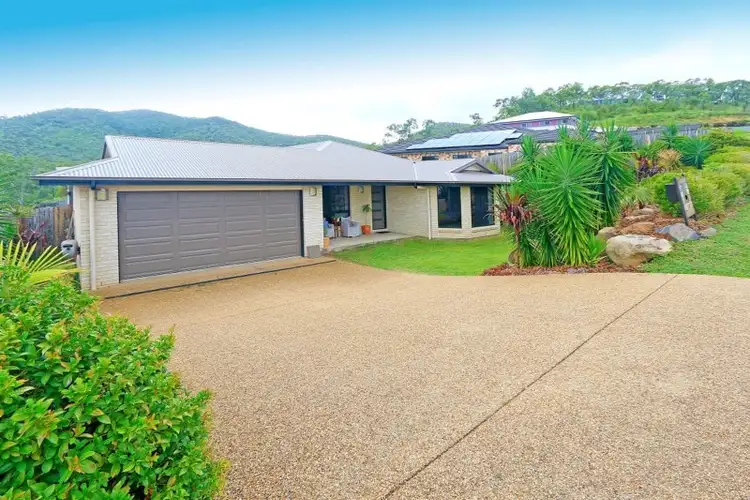 15 Skyline Drive, Norman Gardens QLD 4701