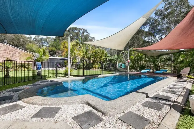 33 Illawarra Drive, Cooroibah QLD 4565
