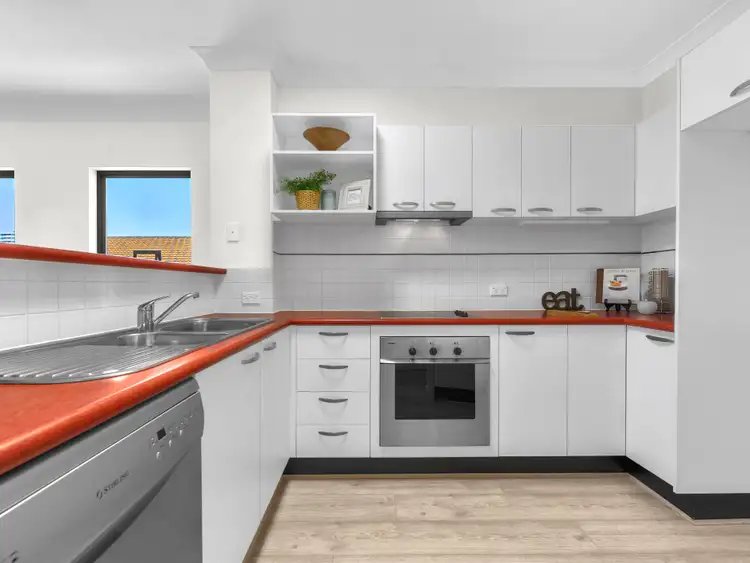 Fifth view of Homely apartment listing, 11/47 Kent Street, Hamilton QLD 4007