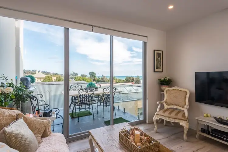212/277-281 Point Nepean Road, Dromana VIC 3936