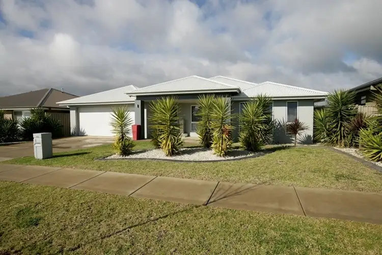 104 Mima Street, Glenfield Park NSW 2650