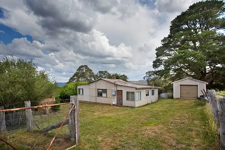 1785 Jenolan Caves Road, Hampton NSW 2790