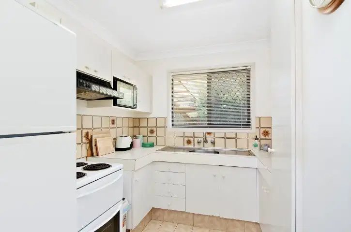 Second view of Homely other listing, 2/8 Morotai Avenue, Palm Beach QLD 4221