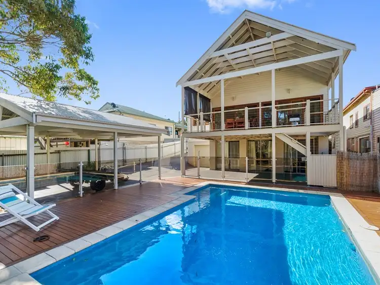 6 Stanhope Street, Woonona NSW 2517