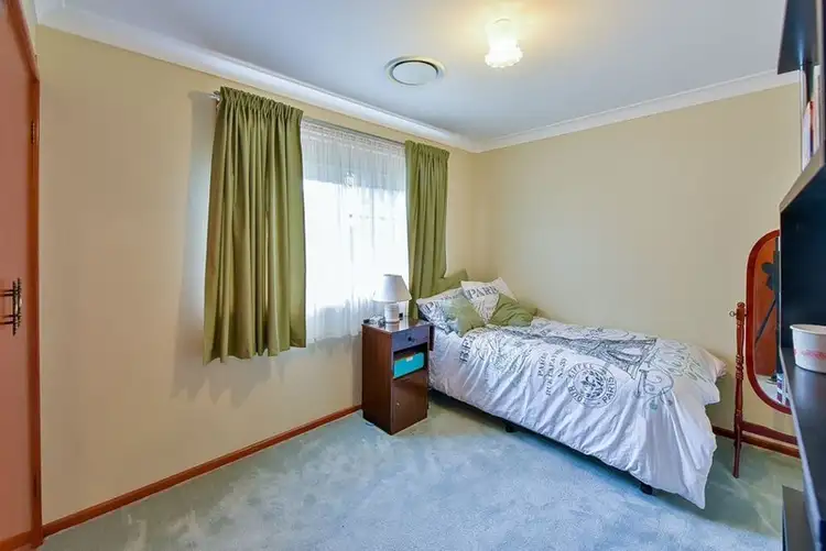 Seventh view of Homely house listing, 5 Wandoo Place, Bradbury NSW 2560
