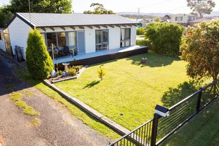 23 Jellico Street, Beauty Point TAS 7270