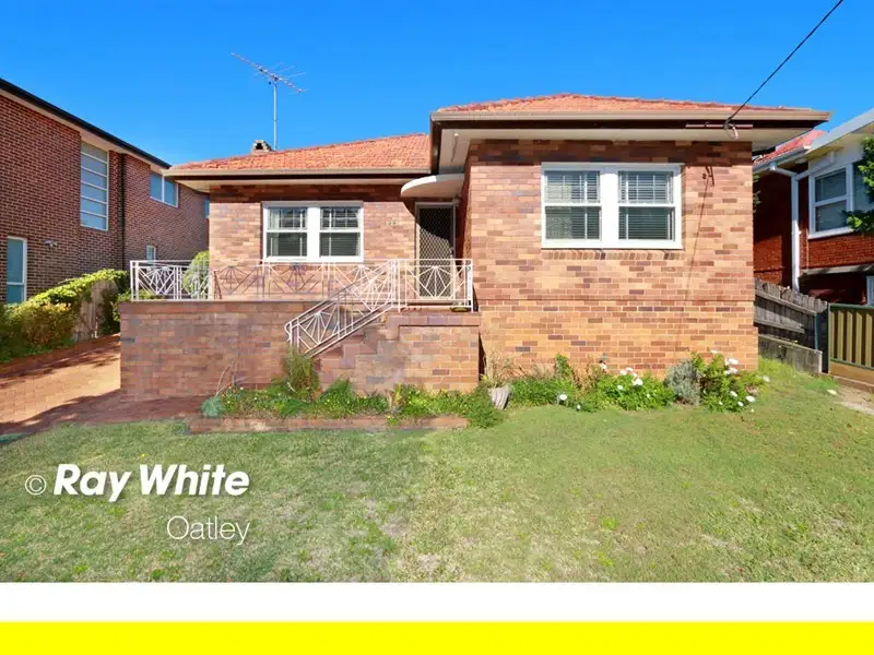 Main view of Homely house listing, 33 Oatley Park Avenue, Oatley NSW 2223